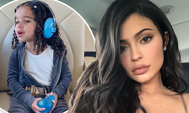 Kylie Jenner reveals she knew pilot and flew on chopper that crashed killing Kobe Bryant | Daily Mail Online