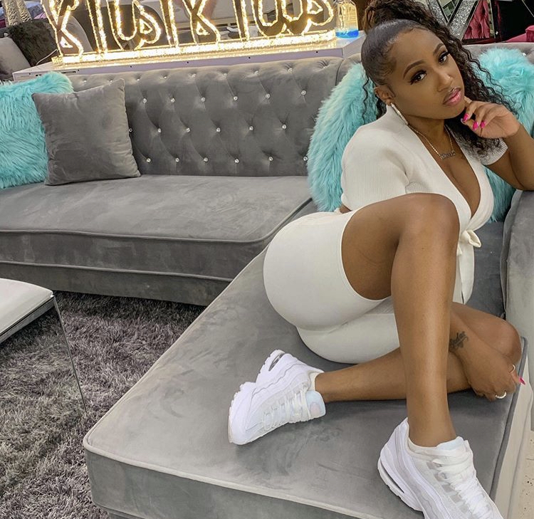 Brittney Taylor Involved In A Minor Scuffle After Having A Little Too Much To Drink! – The Shade Room