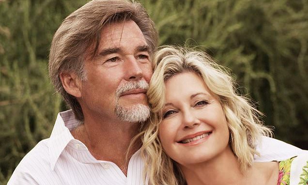 Olivia Newton-John dead; Shared final heartbreaking photo with husband | Daily Mail Online